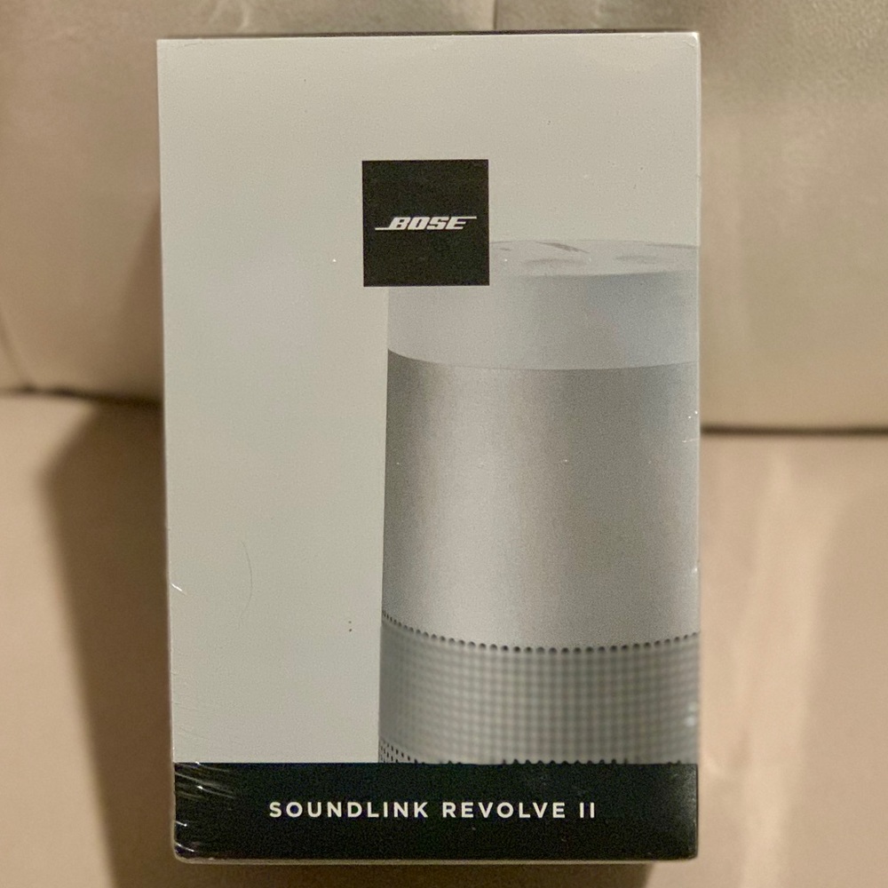 🚨NIB🚨 BOSE | Soundlink Revolve II Bluetooth Speaker |